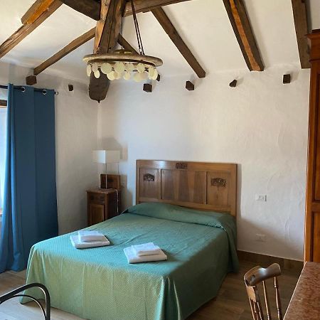 カスティリオーネ・デイ・ペーポリ La Sosta Del Vento Bed & Breakfast エクステリア 写真